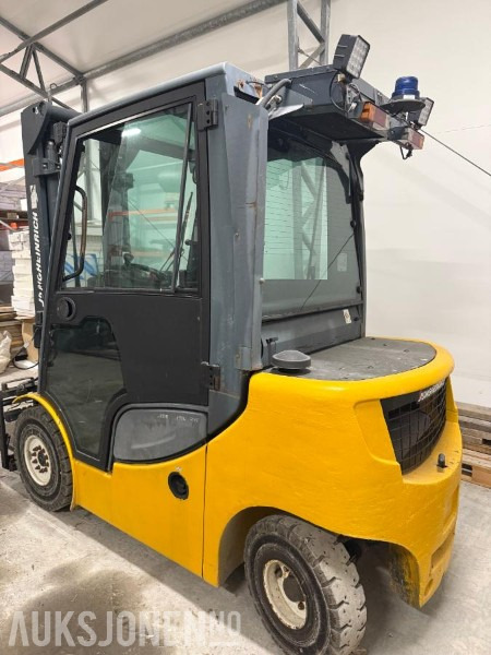 2009 JUNGHEINRICH DFG-425. 4090kg. Løftekap 2500kg - Material handling equipment: picture 2 2009 JUNGHEINRICH DFG-425. 4090kg. Løftekap 2500kg - Material handling equipment: picture 2