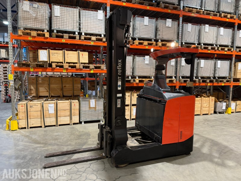 2013 Toyota BT Reflex RRE200E skyvemasttruck - Material handling equipment: picture 2 2013 Toyota BT Reflex RRE200E skyvemasttruck - Material handling equipment: picture 2