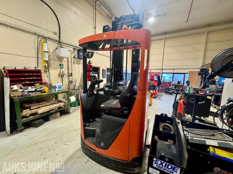 2016 Toyota BT Reflex – Skyvemasttruck - Timer: 9720 - Material handling equipment: picture 4 2016 Toyota BT Reflex – Skyvemasttruck - Timer: 9720 - Material handling equipment: picture 4