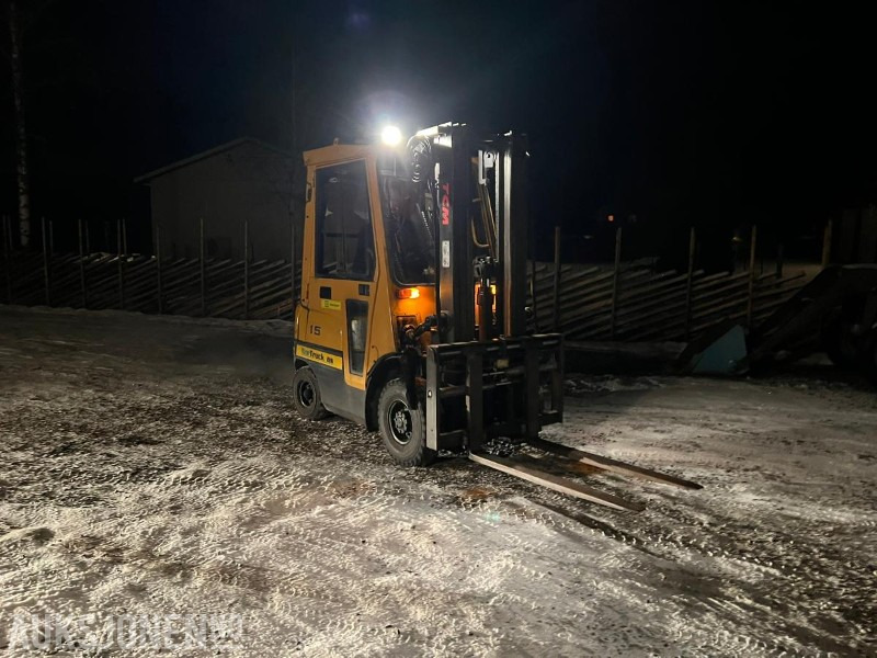 Truck - TCM FHD15Z8T (2002), IKKE MVA - Material handling equipment: picture 5 Truck - TCM FHD15Z8T (2002), IKKE MVA - Material handling equipment: picture 5