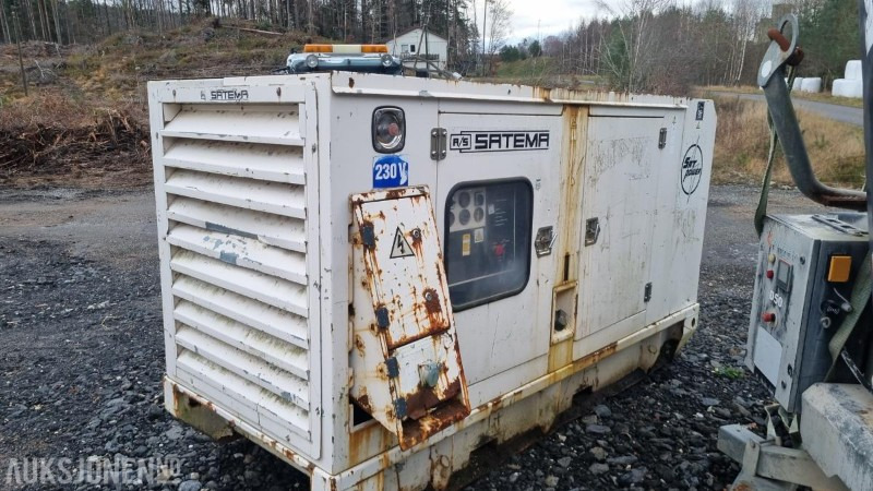 SATEMA Diesel Aggregat - Construction equipment: picture 4 SATEMA Diesel Aggregat - Construction equipment: picture 4