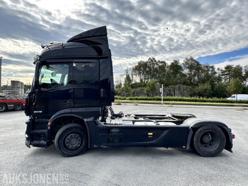 2018 Mercedes-Benz 2046LS 4X2 963402 12 - Tractor unit: picture 2 2018 Mercedes-Benz 2046LS 4X2 963402 12 - Tractor unit: picture 2