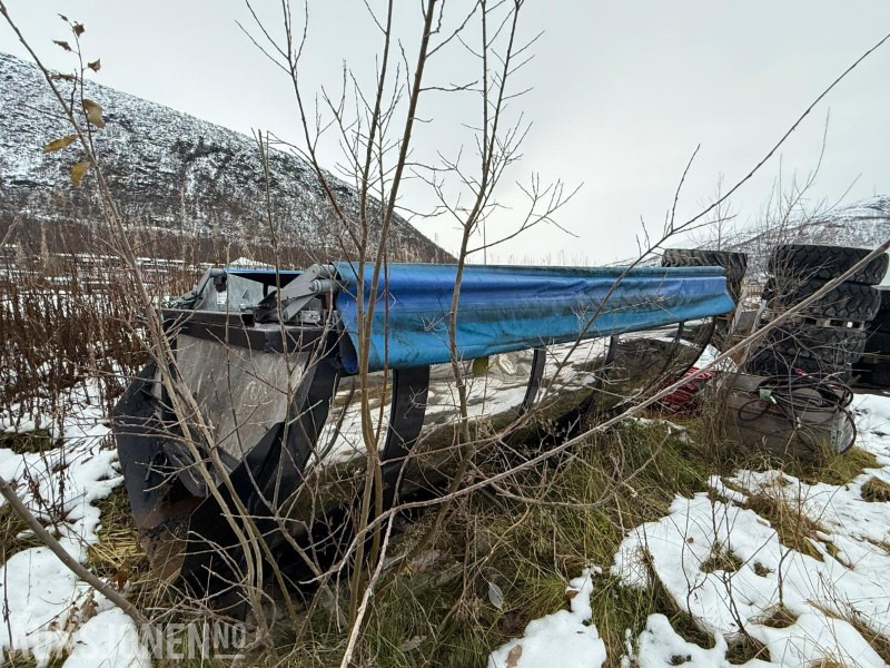 Nor Slep Asfaltbalje til 3 akslet bil - Giljotinluke - Kapell - Truck: picture 2 Nor Slep Asfaltbalje til 3 akslet bil - Giljotinluke - Kapell - Truck: picture 2