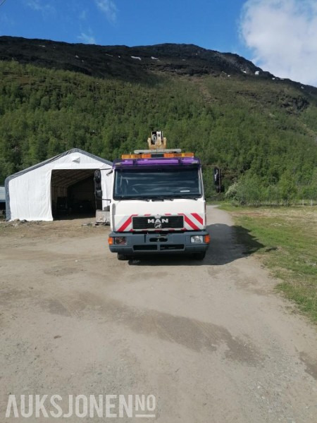 1999 MAN 12.224 LC - Liftbil - Utility/ Special vehicle: picture 4 1999 MAN 12.224 LC - Liftbil - Utility/ Special vehicle: picture 4