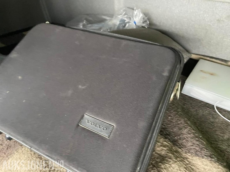 Utility/ Special vehicle 2010 VOLVO FH500 8X4 INTERCONSULT SS2343 BST3-17CR ADR SLAMSUGER MED HØYTRYKKSPYLER - 203576 KM.: picture 19
