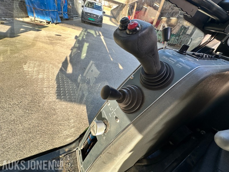 Utility/ Special vehicle 2011 Nilfisk Egholm City Ranger 2200 Feiemaskin m/oppsamler/feieaggregat, 375 timer: picture 29