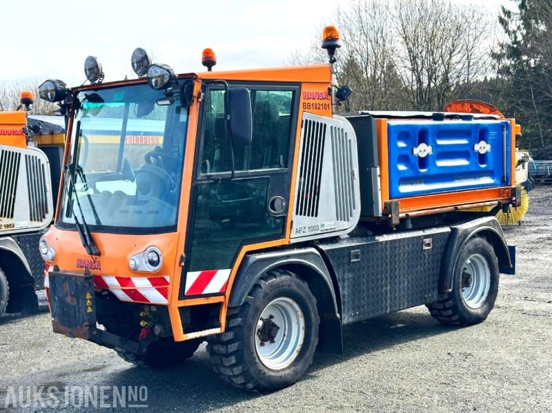 2018 Hansa APZ1003L Redskapsbærer med Bucher Husky 1500 W FS strøer - Utility/ Special vehicle: picture 1 2018 Hansa APZ1003L Redskapsbærer med Bucher Husky 1500 W FS strøer - Utility/ Special vehicle: picture 1