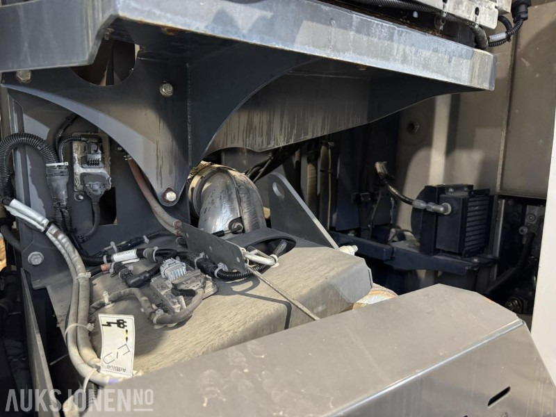 Utility/ Special vehicle 2018 Volvo FL 280 Val'Air 2-akslet feiebil / feiemaskin 150 bar, 1800 liter tank, 25 000 m³/h turbin: picture 16 Utility/ Special vehicle 2018 Volvo FL 280 Val'Air 2-akslet feiebil / feiemaskin 150 bar, 1800 liter tank, 25 000 m³/h turbin: picture 16