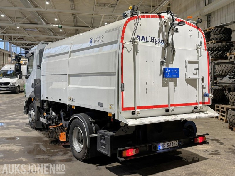 Utility/ Special vehicle 2018 Volvo FL 280 Val'Air 2-akslet feiebil / feiemaskin 150 bar, 1800 liter tank, 25 000 m³/h turbin: picture 7 Utility/ Special vehicle 2018 Volvo FL 280 Val'Air 2-akslet feiebil / feiemaskin 150 bar, 1800 liter tank, 25 000 m³/h turbin: picture 7