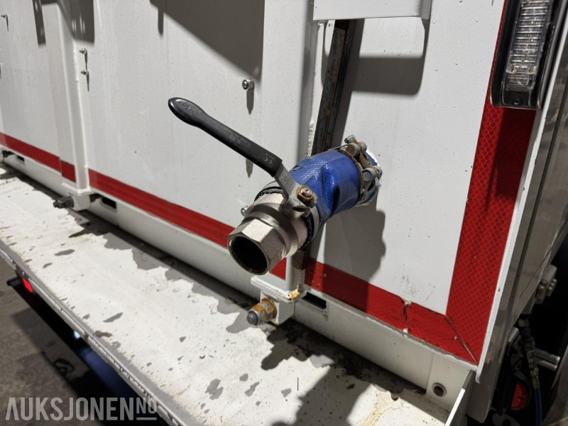 Utility/ Special vehicle 2018 Volvo FL 280 Val'Air 2-akslet feiebil / feiemaskin 150 bar, 1800 liter tank, 25 000 m³/h turbin: picture 25 Utility/ Special vehicle 2018 Volvo FL 280 Val'Air 2-akslet feiebil / feiemaskin 150 bar, 1800 liter tank, 25 000 m³/h turbin: picture 25