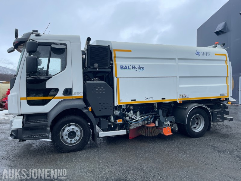 2023 Volvo FL 280 hk * BAL`Hydro Feiebil/Sweeper * Klar for sesongen * 2500 Km * Leveres med ny Eu kontroll * - Utility/ Special vehicle: picture 2 2023 Volvo FL 280 hk * BAL`Hydro Feiebil/Sweeper * Klar for sesongen * 2500 Km * Leveres med ny Eu kontroll * - Utility/ Special vehicle: picture 2