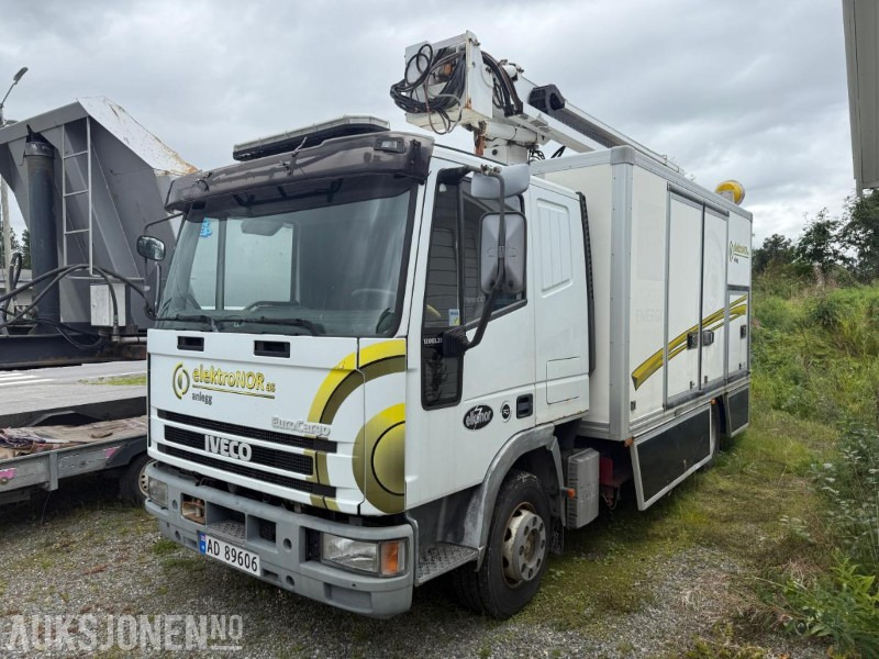 Iveco EuroCargo liftbil med kurv - 179 571 km - Webasto - Arbeidslys - Utility/ Special vehicle: picture 1 Iveco EuroCargo liftbil med kurv - 179 571 km - Webasto - Arbeidslys - Utility/ Special vehicle: picture 1