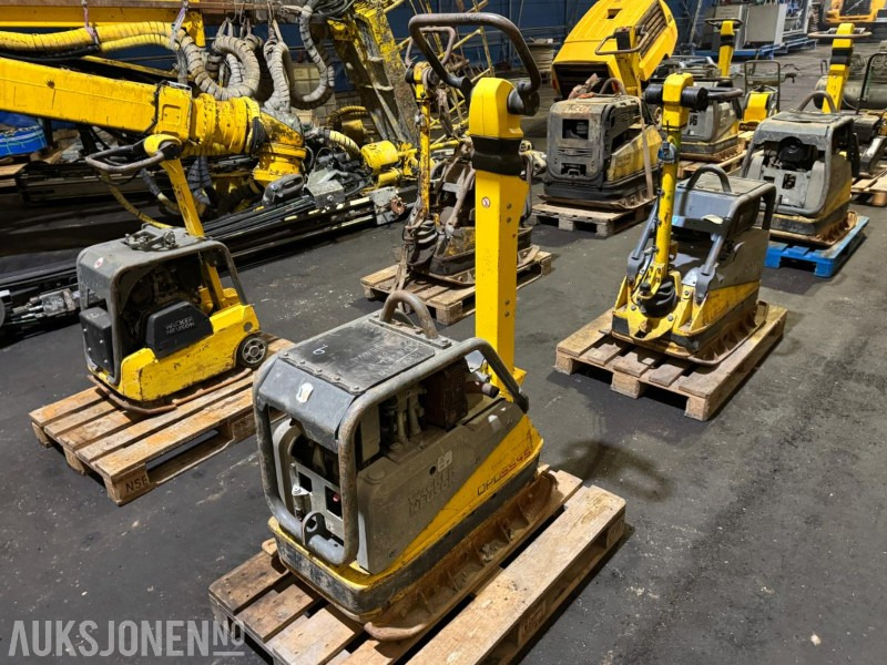 Wacker Neuson DPU 5545 vibroplate - Roller: picture 5 Wacker Neuson DPU 5545 vibroplate - Roller: picture 5