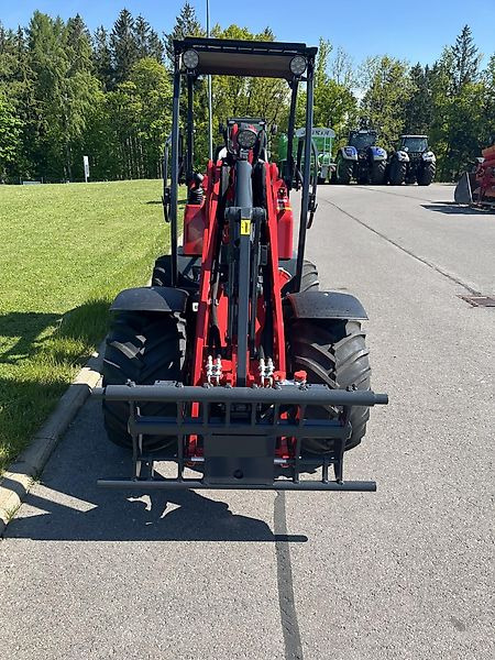 Schäffer 2630 Fahrerschutzdach - Compact loader: picture 2 Schäffer 2630 Fahrerschutzdach - Compact loader: picture 2