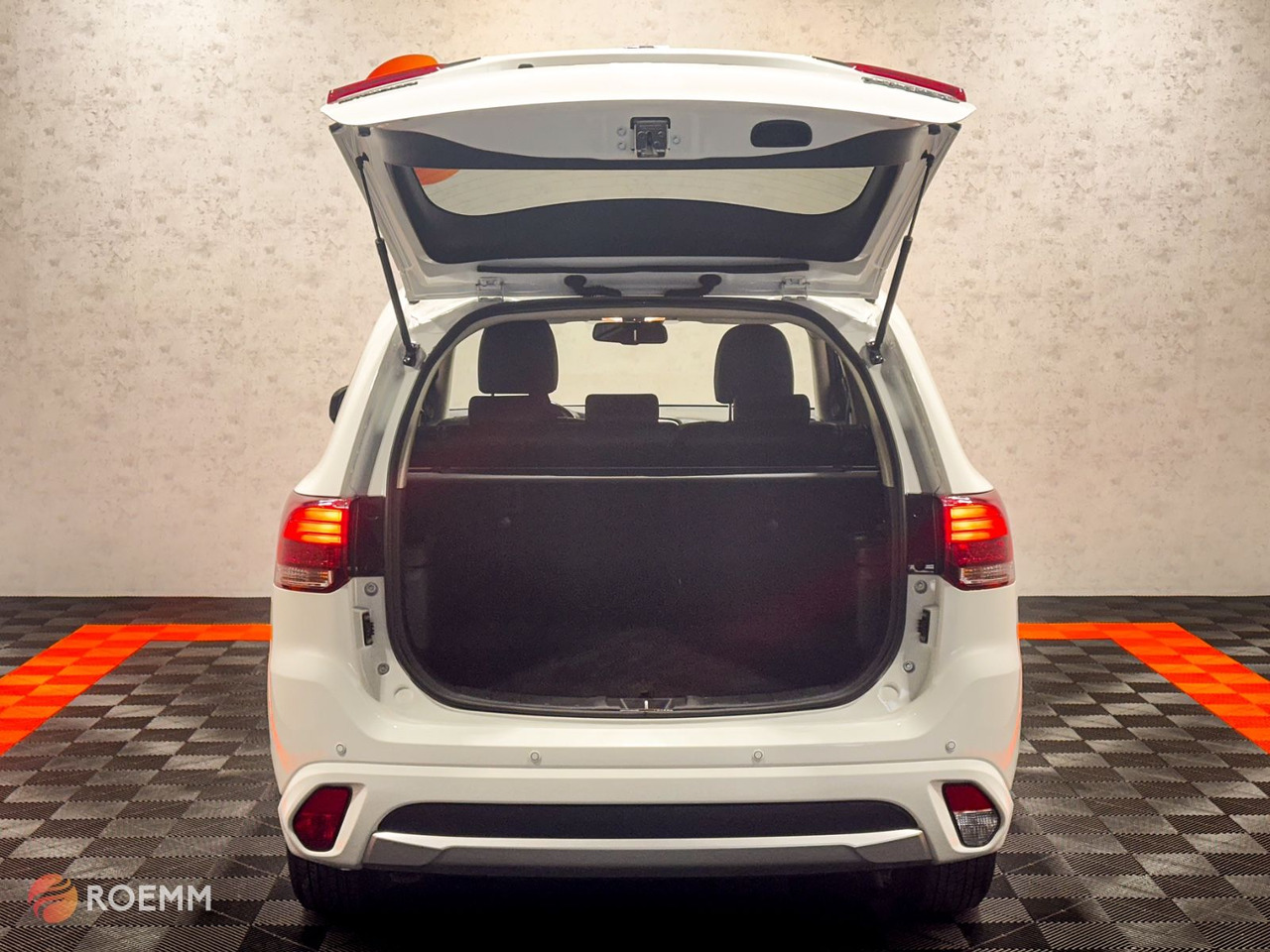 SUV Mitsubishi Outlander PHEV Basis 4WD*GARANTIE*Touchscreen*: picture 9