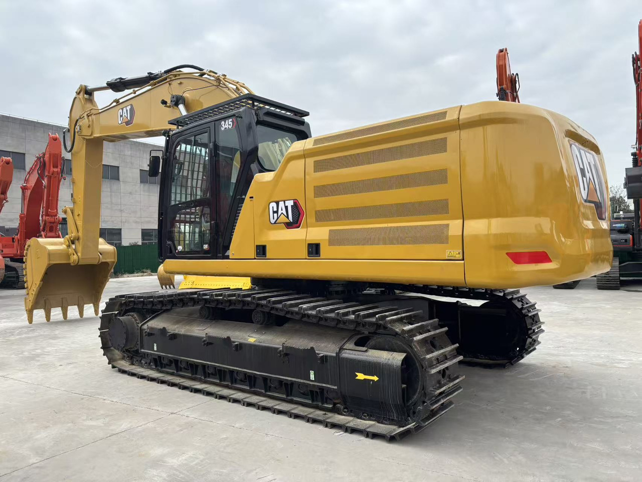 CAT Caterpillar 345GC 45 ton Use Excavator CAT 349 Secondhand Slightly Used Excavators 336GC 330GC 320GC with High Work Performance - Crawler excavator: picture 1 CAT Caterpillar 345GC 45 ton Use Excavator CAT 349 Secondhand Slightly Used Excavators 336GC 330GC 320GC with High Work Performance - Crawler excavator: picture 1