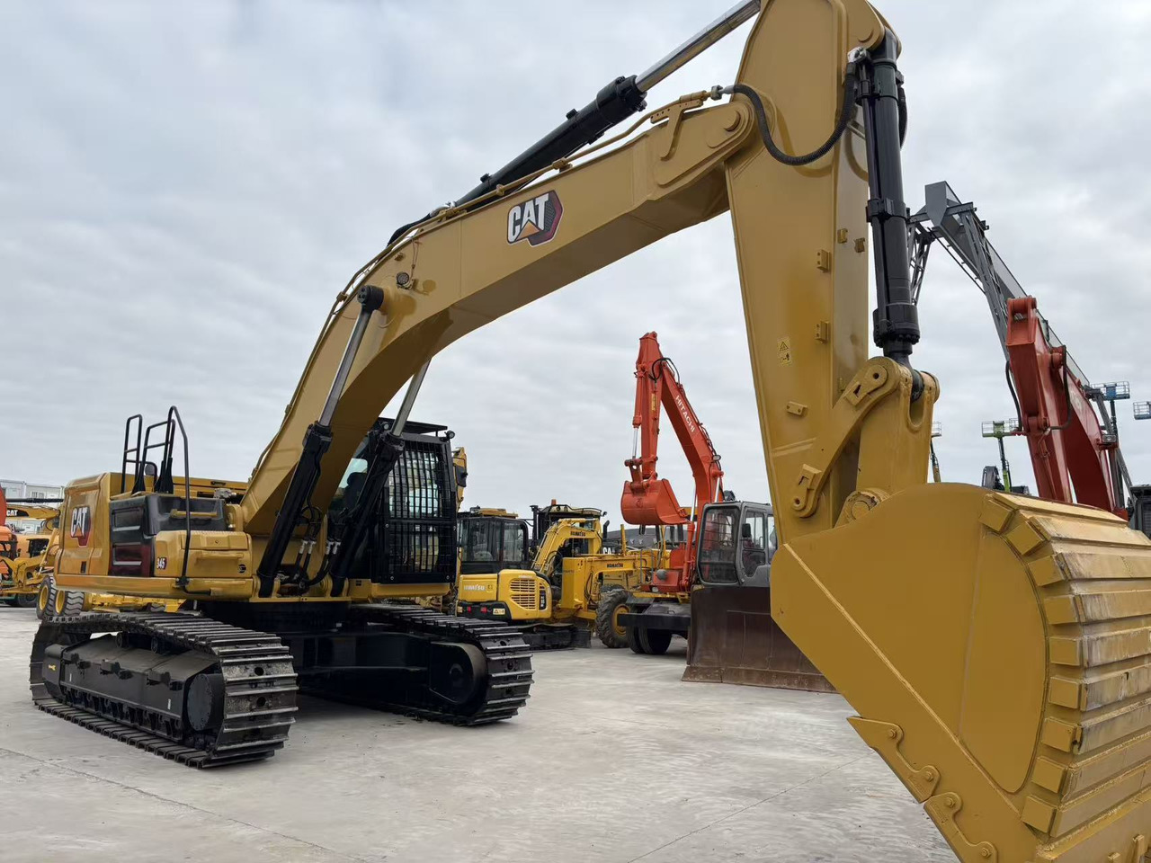 CAT Caterpillar 345GC 45 ton Use Excavator CAT 349 Secondhand Slightly Used Excavators 336GC 330GC 320GC with High Work Performance - Crawler excavator: picture 5 CAT Caterpillar 345GC 45 ton Use Excavator CAT 349 Secondhand Slightly Used Excavators 336GC 330GC 320GC with High Work Performance - Crawler excavator: picture 5