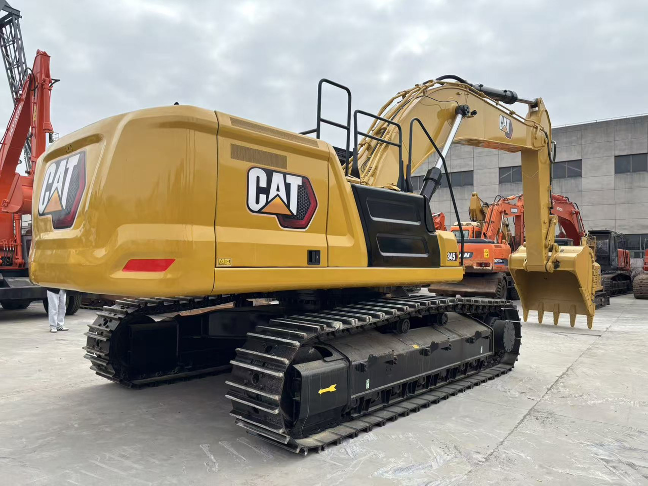 CAT Caterpillar 345GC 45 ton Use Excavator CAT 349 Secondhand Slightly Used Excavators 336GC 330GC 320GC with High Work Performance - Crawler excavator: picture 2 CAT Caterpillar 345GC 45 ton Use Excavator CAT 349 Secondhand Slightly Used Excavators 336GC 330GC 320GC with High Work Performance - Crawler excavator: picture 2