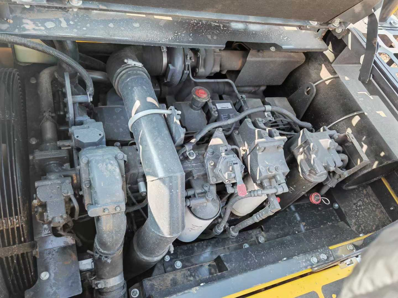 Crawler excavator Komatsu PC450-8 Used Excavator PC400-7 PC400-8 45 Ton Secondhand High Quality Crawler Excavator: picture 10 Crawler excavator Komatsu PC450-8 Used Excavator PC400-7 PC400-8 45 Ton Secondhand High Quality Crawler Excavator: picture 10