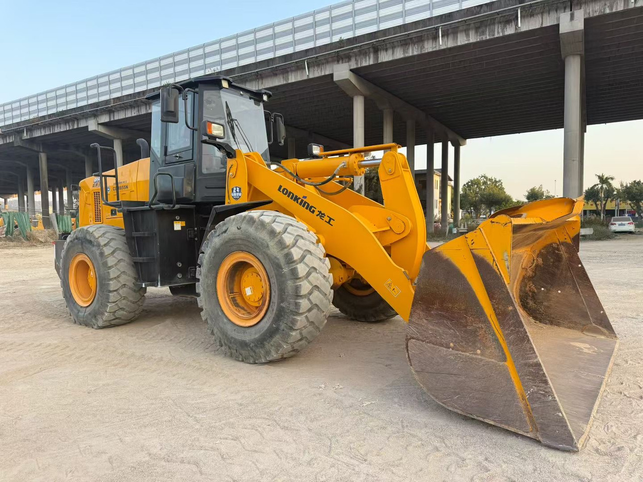 Loader SDLG 956 XCMG 500  LIUGONG 855 SEM656 LONKING 855 5 Ton 6 Ton Used Wheel Loader Front Loader Payload Loader in Original Condition for Sale: picture 9