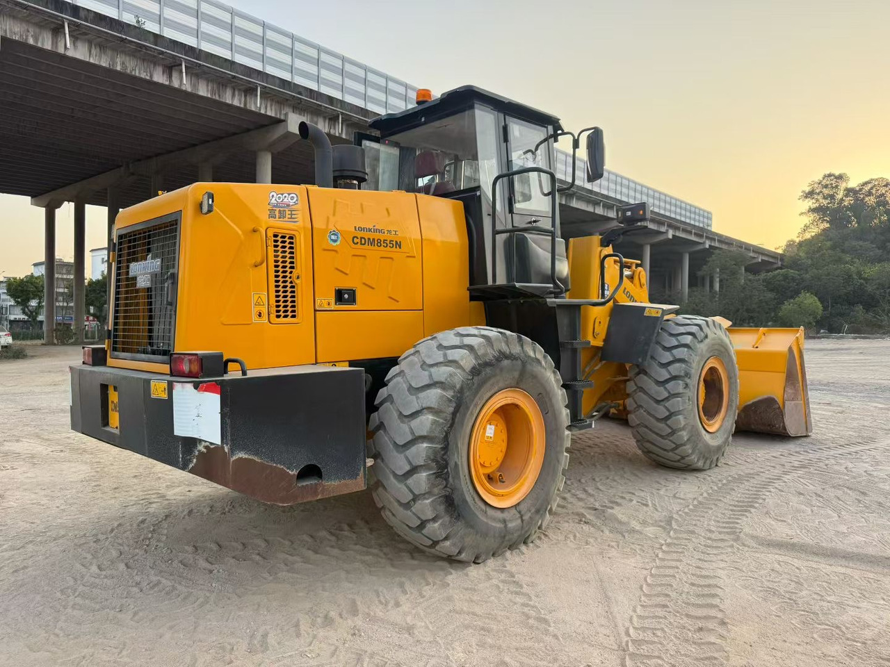 Loader SDLG 956 XCMG 500  LIUGONG 855 SEM656 LONKING 855 5 Ton 6 Ton Used Wheel Loader Front Loader Payload Loader in Original Condition for Sale: picture 10