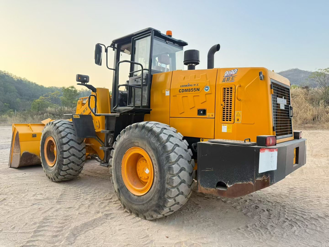 Loader SDLG 956 XCMG 500  LIUGONG 855 SEM656 LONKING 855 5 Ton 6 Ton Used Wheel Loader Front Loader Payload Loader in Original Condition for Sale: picture 11