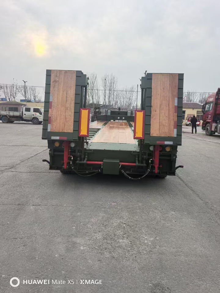 New Low loader semi-trailer ZHICHENG Semi Flat Bed Low Bed in New or Used with 3 Axles 4 Axles: picture 13