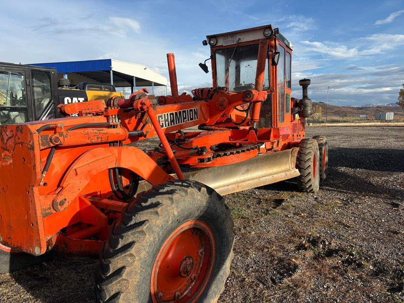 Champion D720 - Grader: picture 1 Champion D720 - Grader: picture 1