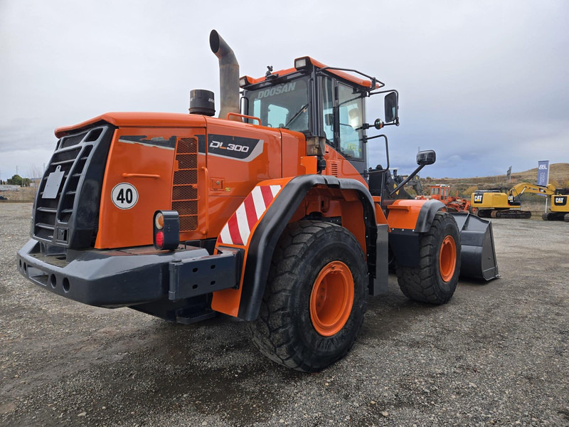 Doosan DL300-5 - Wheel loader: picture 4 Doosan DL300-5 - Wheel loader: picture 4