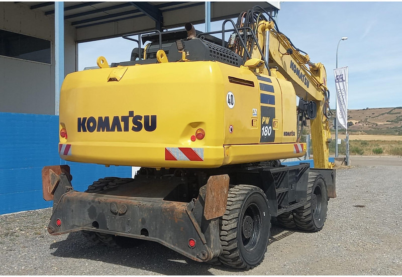Komatsu PW180-10 - Wheel excavator: picture 5 Komatsu PW180-10 - Wheel excavator: picture 5
