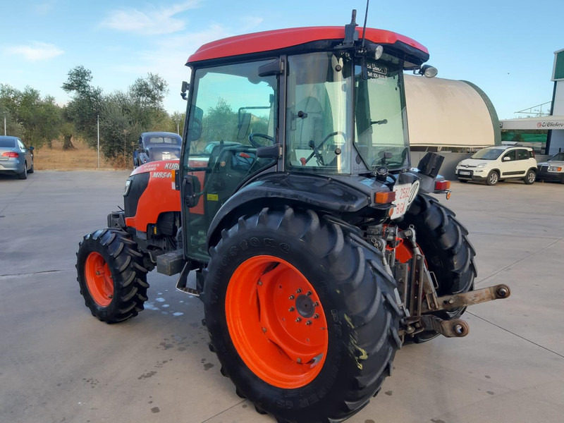 Kubota M8540 - Farm tractor: picture 5 Kubota M8540 - Farm tractor: picture 5