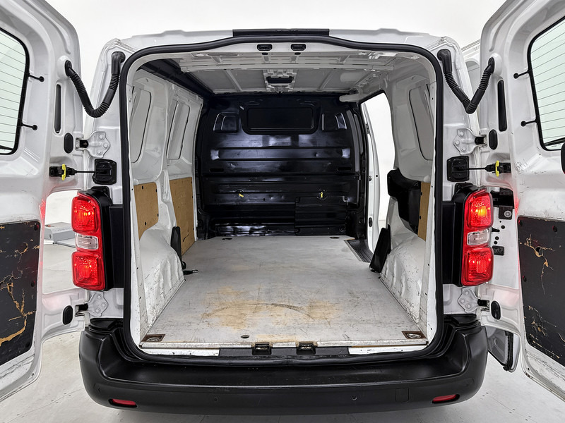 Small van Citroën Jumpy 1.6 BlueHDI 95 Club M Euro 6 Navigatie Adaptieve Cruise Control Elektrische Schuifdeur Camera Head up display: picture 18