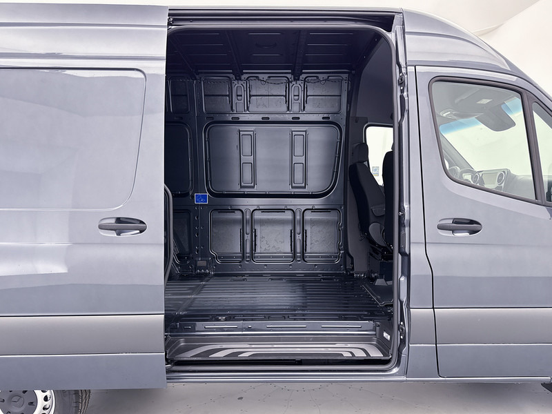 Small van Mercedes-Benz Sprinter 319 1.9 CDI 366 L2H2 9G-Automaat Nieuw BPM Vrij LED Navigatie Achteruitrijcamera: picture 16