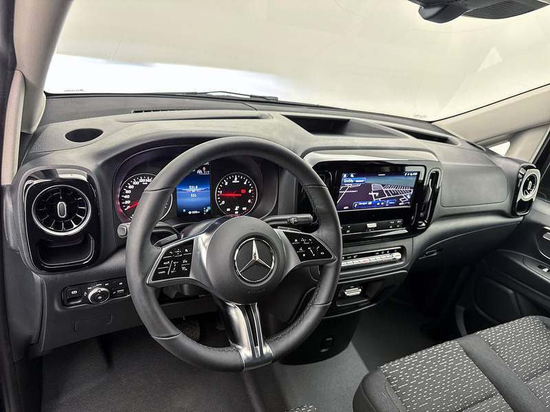 Mercedes-Benz Vito 119 CDI L2 Select 360 Camera Distronic Trekhaak Standkachel Stoelverwarming Led voor+achter - Panel van: picture 5 Mercedes-Benz Vito 119 CDI L2 Select 360 Camera Distronic Trekhaak Standkachel Stoelverwarming Led voor+achter - Panel van: picture 5