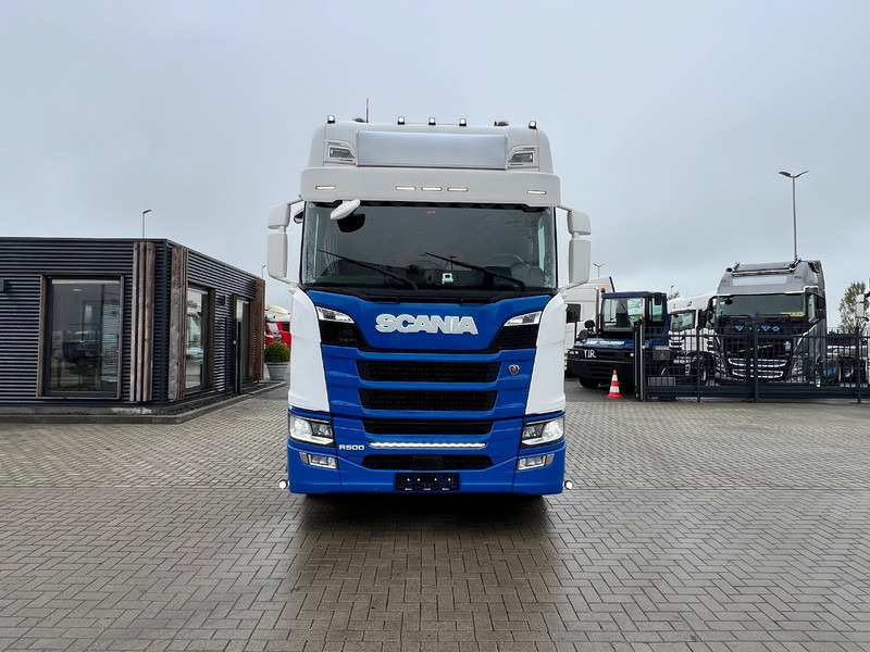 Scania R500 NGS 6x2 Trekker WB 2.95 / Retarder / 2x Tank / Special interior - Tractor unit: picture 2 Scania R500 NGS 6x2 Trekker WB 2.95 / Retarder / 2x Tank / Special interior - Tractor unit: picture 2