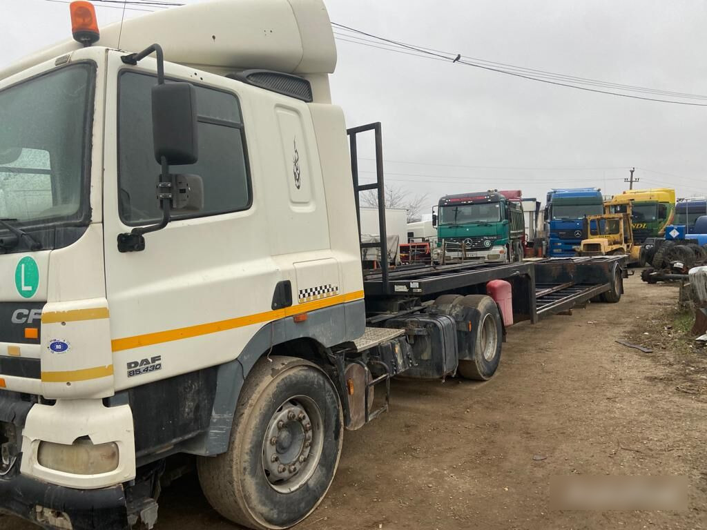 Samro Trailer 1 Axa , transport special - Dropside/ Flatbed semi-trailer: picture 4 Samro Trailer 1 Axa , transport special - Dropside/ Flatbed semi-trailer: picture 4