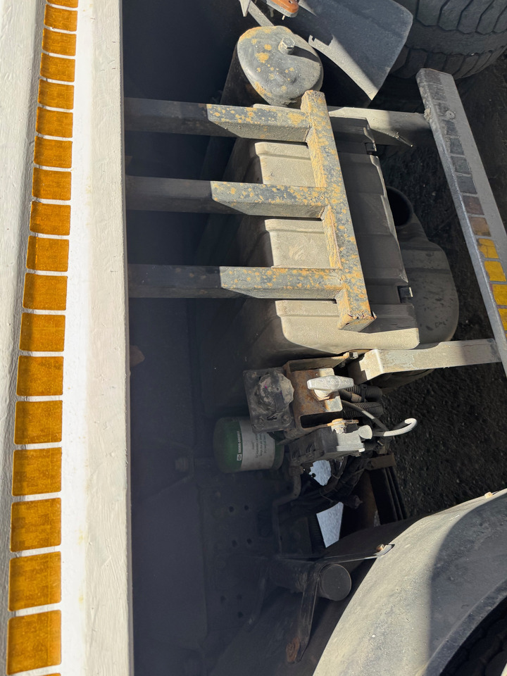 Truck IVECO EuroTrakker 410 2009 Euro 4 Cursor 13 Klima : Sasiu GROS , Multi: picture 14 Truck IVECO EuroTrakker 410 2009 Euro 4 Cursor 13 Klima : Sasiu GROS , Multi: picture 14