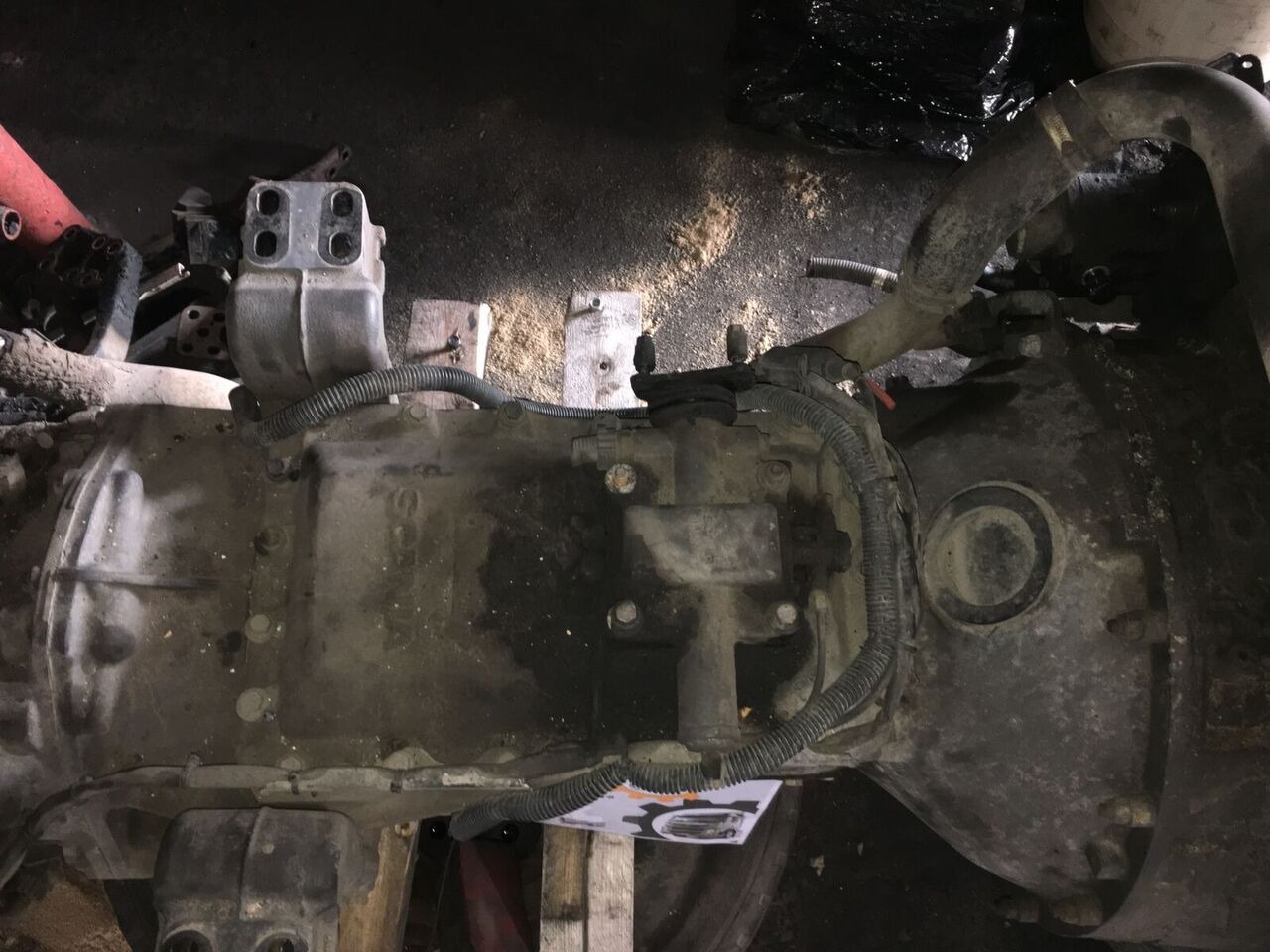 Scania GR900R truck - Gearbox for Truck: picture 2 Scania GR900R truck - Gearbox for Truck: picture 2