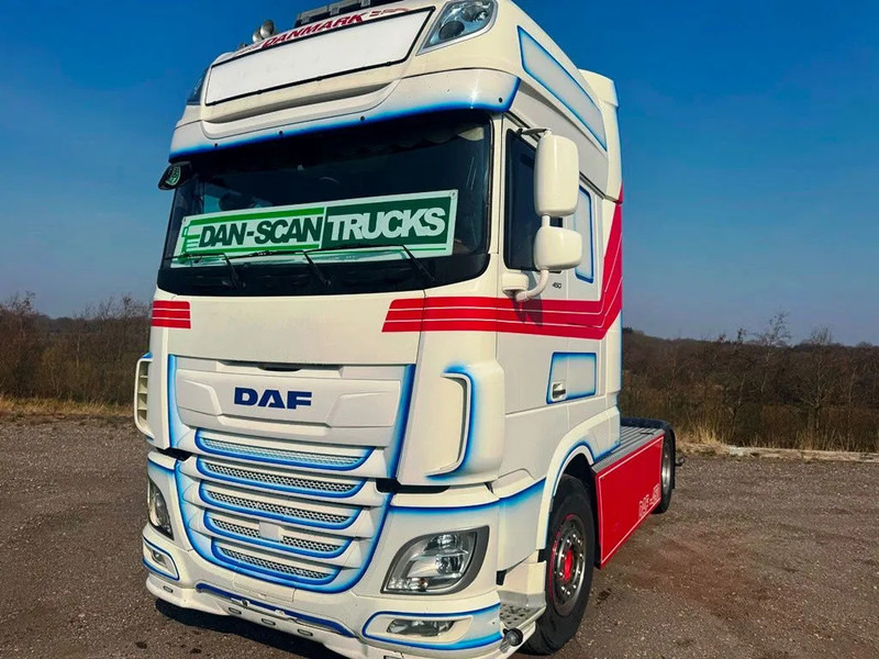 DAF XF 450 DAF XF 450 Special Interior. 706000 km. Euro 6 - Tractor unit: picture 5 DAF XF 450 DAF XF 450 Special Interior. 706000 km. Euro 6 - Tractor unit: picture 5