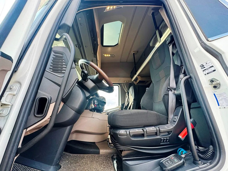 Tractor unit DAF XG+ 480: picture 11