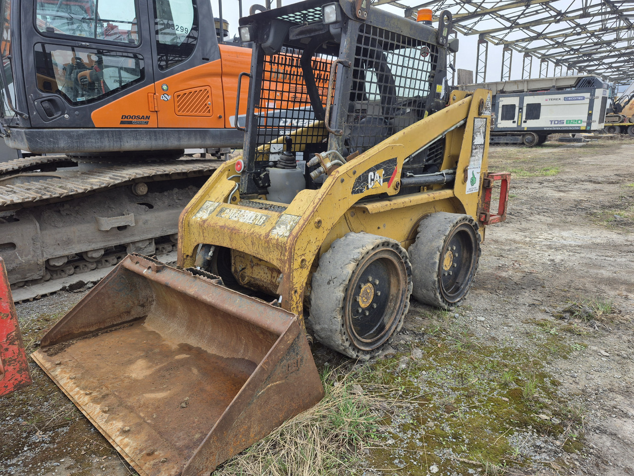 CATERPILLAR 216B3 - Skid steer loader: picture 2 CATERPILLAR 216B3 - Skid steer loader: picture 2