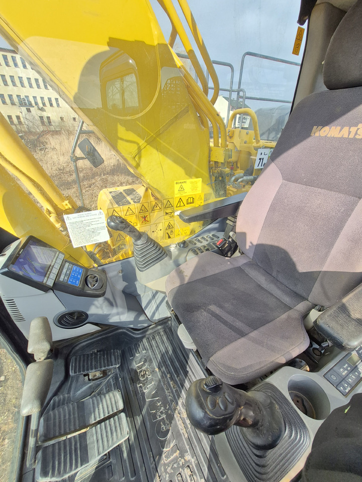 Crawler excavator KOMATSU PC360LC 10: picture 20