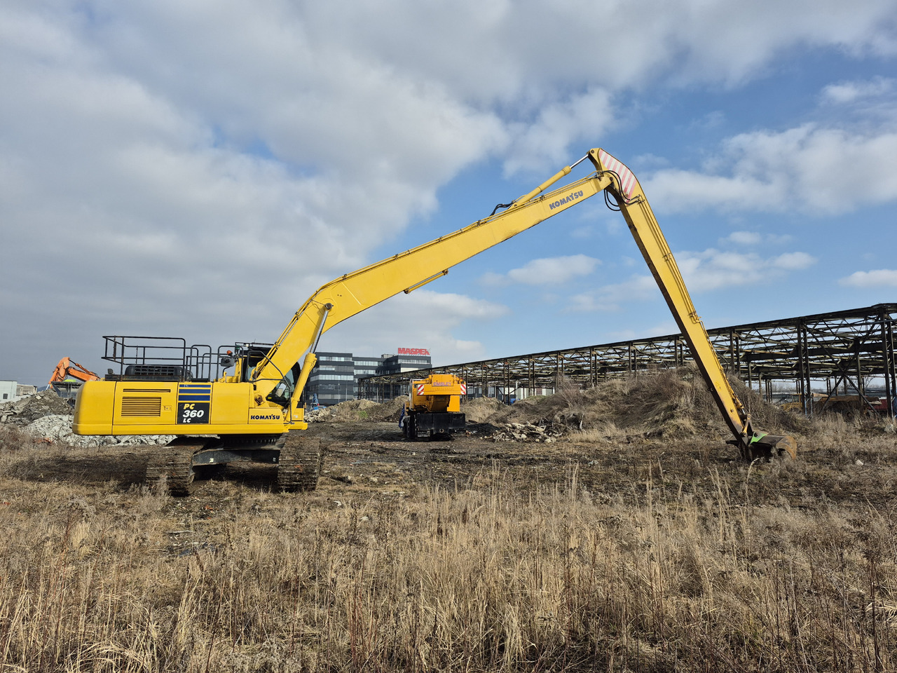 KOMATSU PC360LC 10 - Crawler excavator: picture 3 KOMATSU PC360LC 10 - Crawler excavator: picture 3