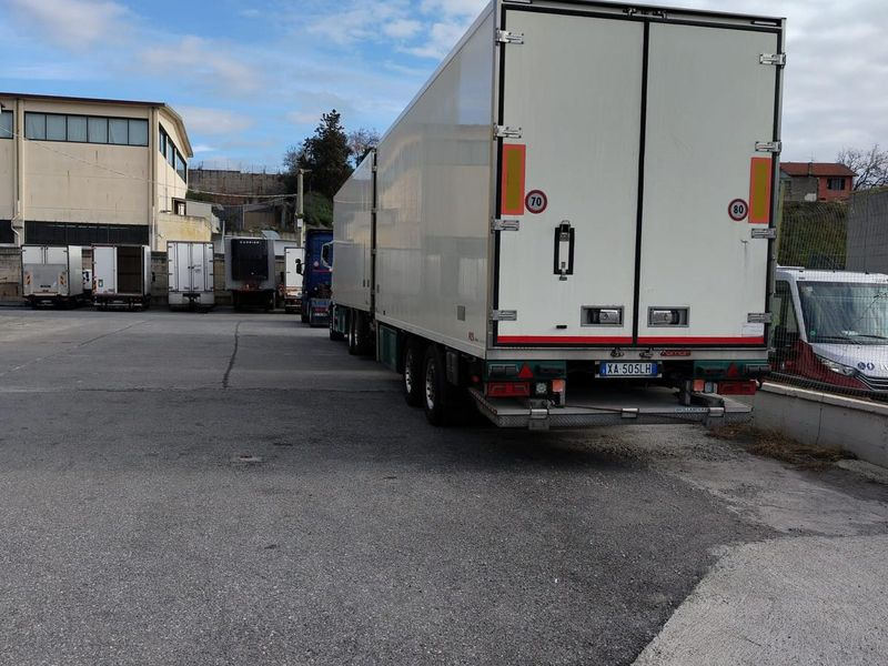 AUTOTRENO FRIGO MAN TGX TGX 26.580 6x2-4 LL - Isothermal truck: picture 3 AUTOTRENO FRIGO MAN TGX TGX 26.580 6x2-4 LL - Isothermal truck: picture 3
