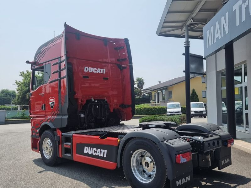 TRATTORE STRADALE MAN TGX 520hp DUCATI EDITION TGX 18.520 4x2 LL SA - Tractor unit: picture 3 TRATTORE STRADALE MAN TGX 520hp DUCATI EDITION TGX 18.520 4x2 LL SA - Tractor unit: picture 3