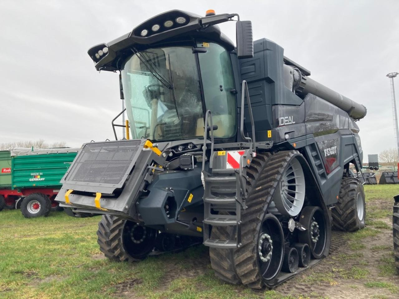 Fendt IDEAL 9 - Combine harvester: picture 2 Fendt IDEAL 9 - Combine harvester: picture 2