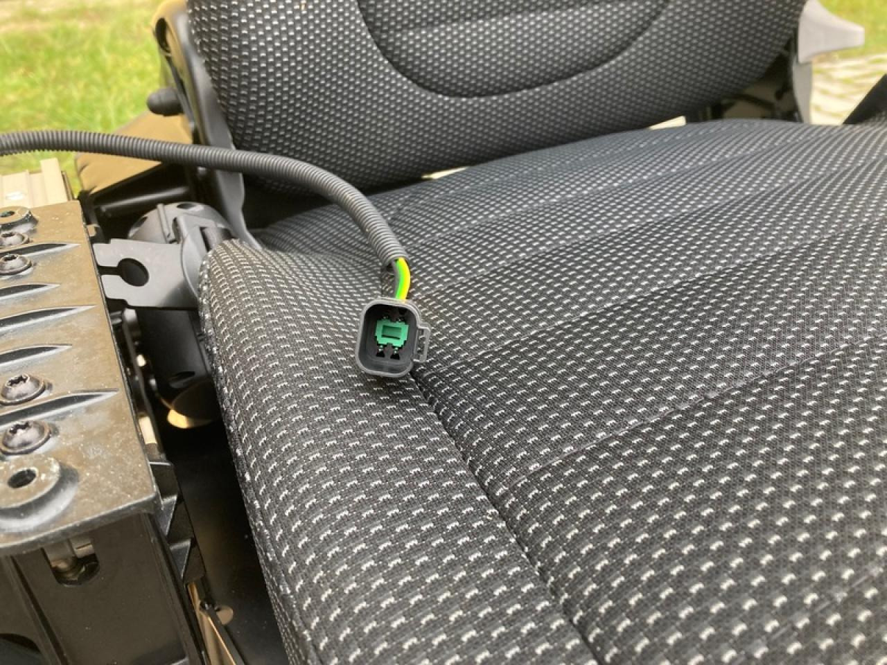 GRAMMER SITZ FENDT IDEAL - Seat for Agricultural machinery: picture 4 GRAMMER SITZ FENDT IDEAL - Seat for Agricultural machinery: picture 4