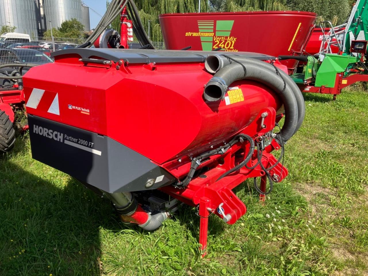 Horsch PARTNER 2000 FRONTTANK - Fertilizer spreader: picture 5 Horsch PARTNER 2000 FRONTTANK - Fertilizer spreader: picture 5