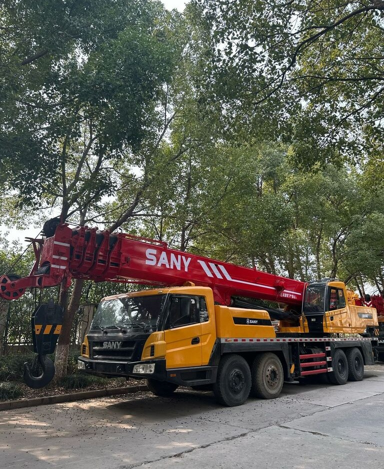 Sany STC250 STC500 STC800 25 50 80 100 truck crane for sale - Mobile crane: picture 2 Sany STC250 STC500 STC800 25 50 80 100 truck crane for sale - Mobile crane: picture 2