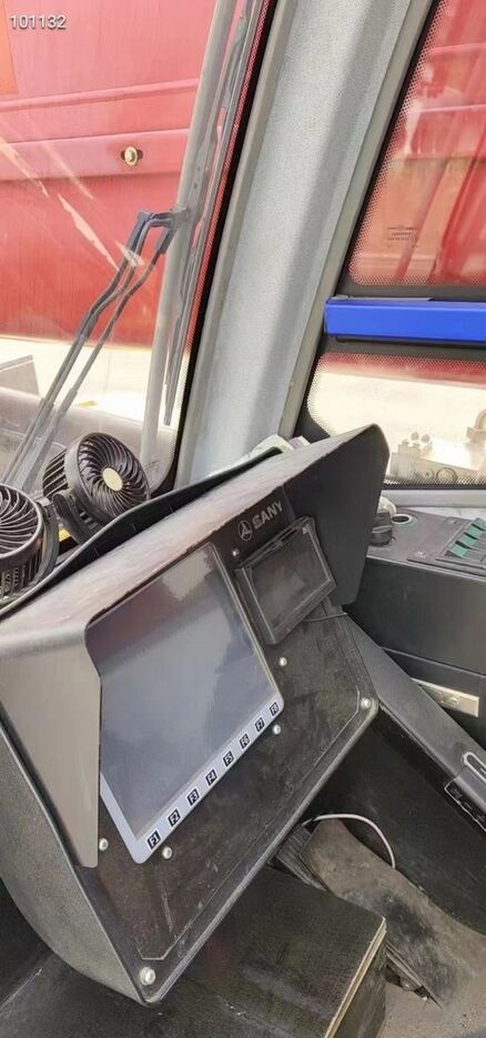 Sany STC500 - Mobile crane: picture 4 Sany STC500 - Mobile crane: picture 4